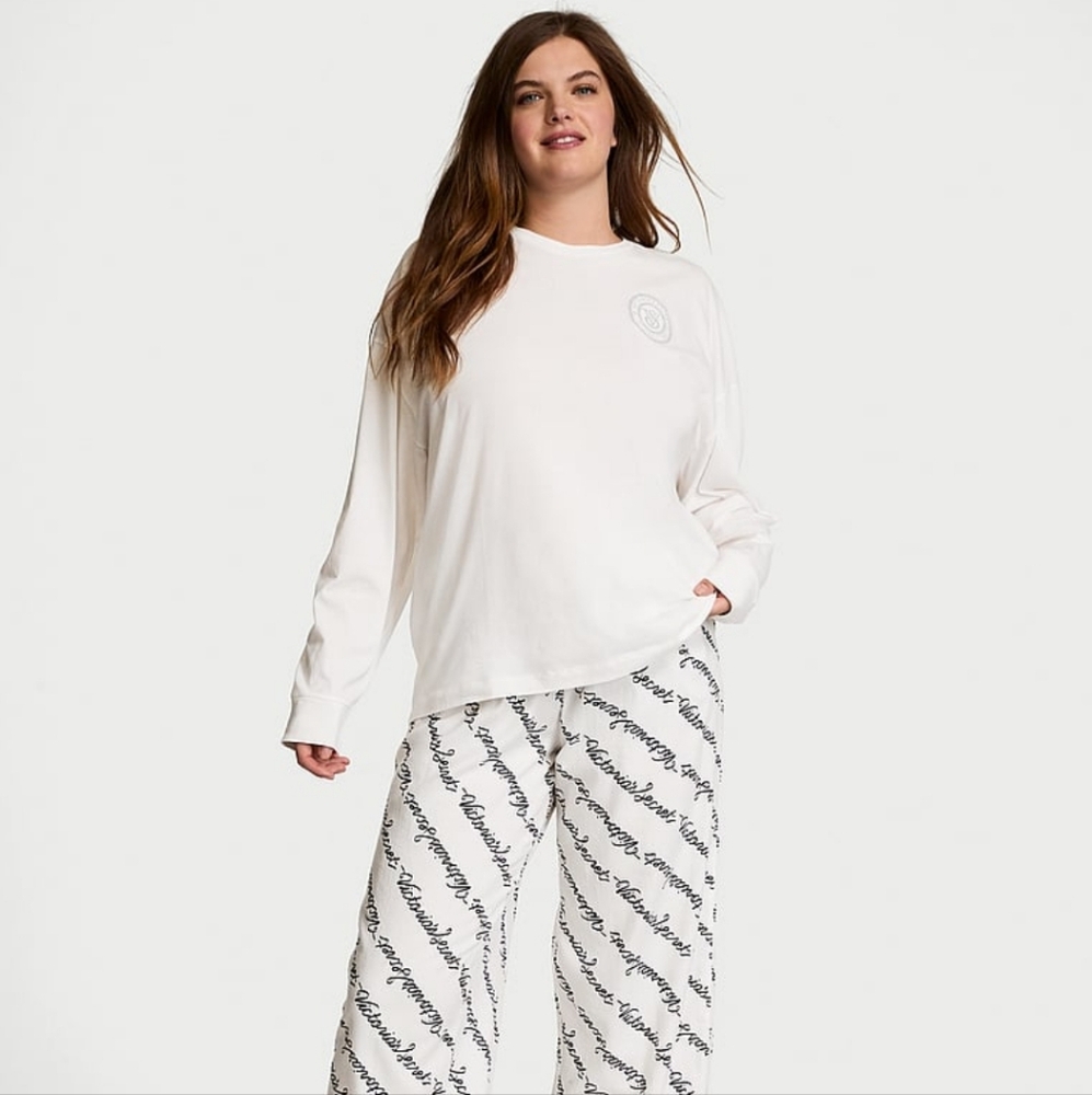 VICTORIAS SECRET PAJAMAS SET SIZE XS S